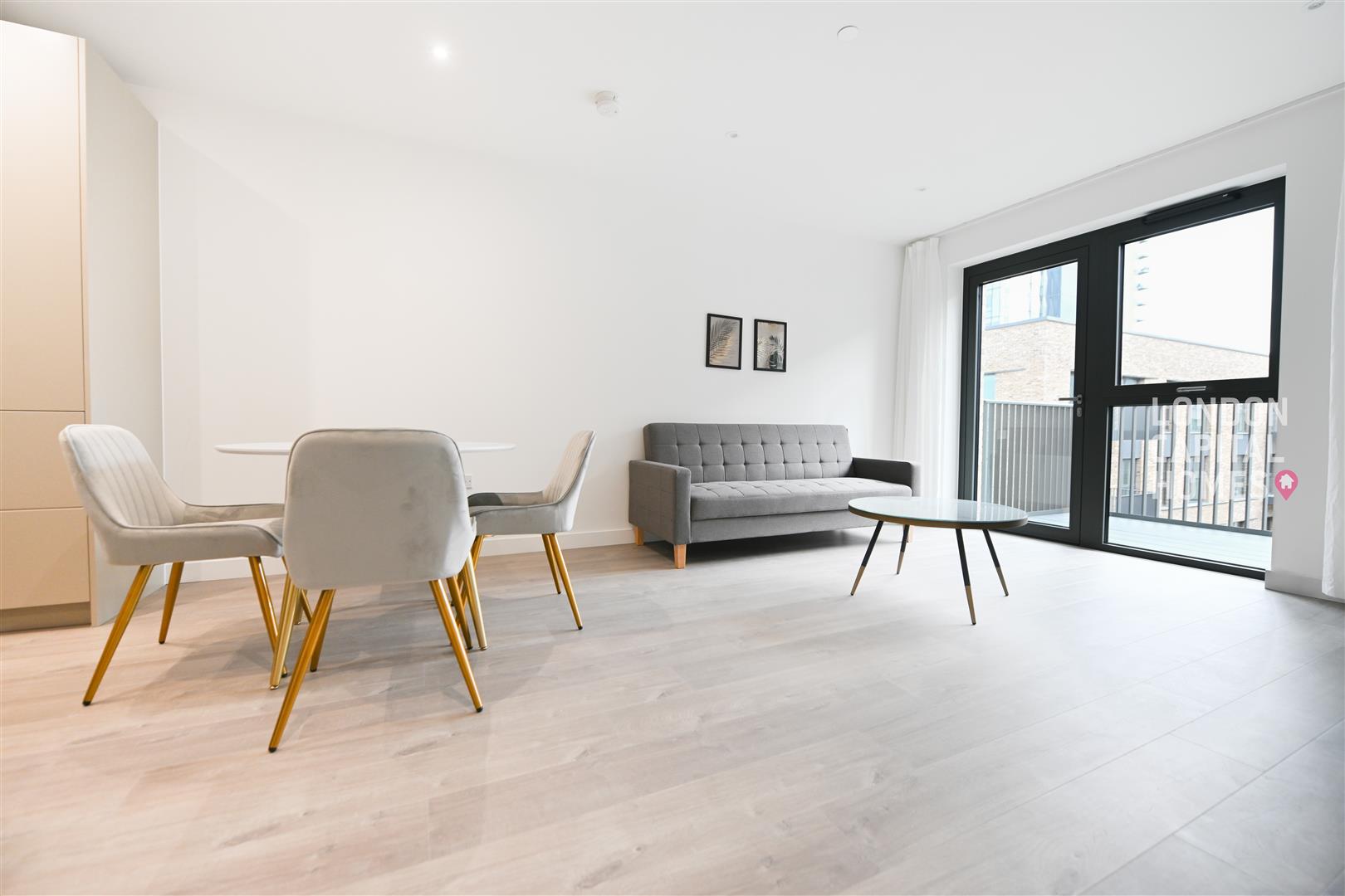 1 bed property in Hawker House, Anax Street, LONDON